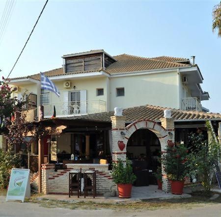 Poseidon Hotel Ammoudia Exterior photo